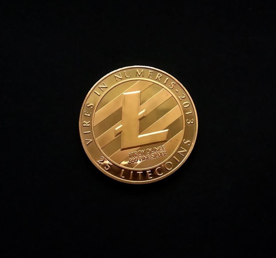 سکه نمادین و دکوری بیت کوین ، کارنادو ، اتریوم و..|کلکسیون سکه، تمبر، اسکناس|کرج, شهرک بنفشه|دیوار