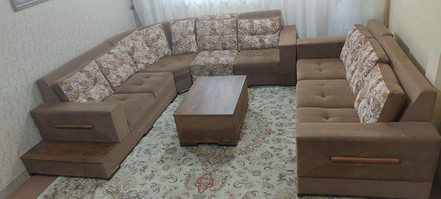 مبل راحتی ۸ نفره زیبا و راحت با قابلیت تغییر چینش|مبلمان خانگی و میز عسلی|تهران, حکیمیه|دیوار