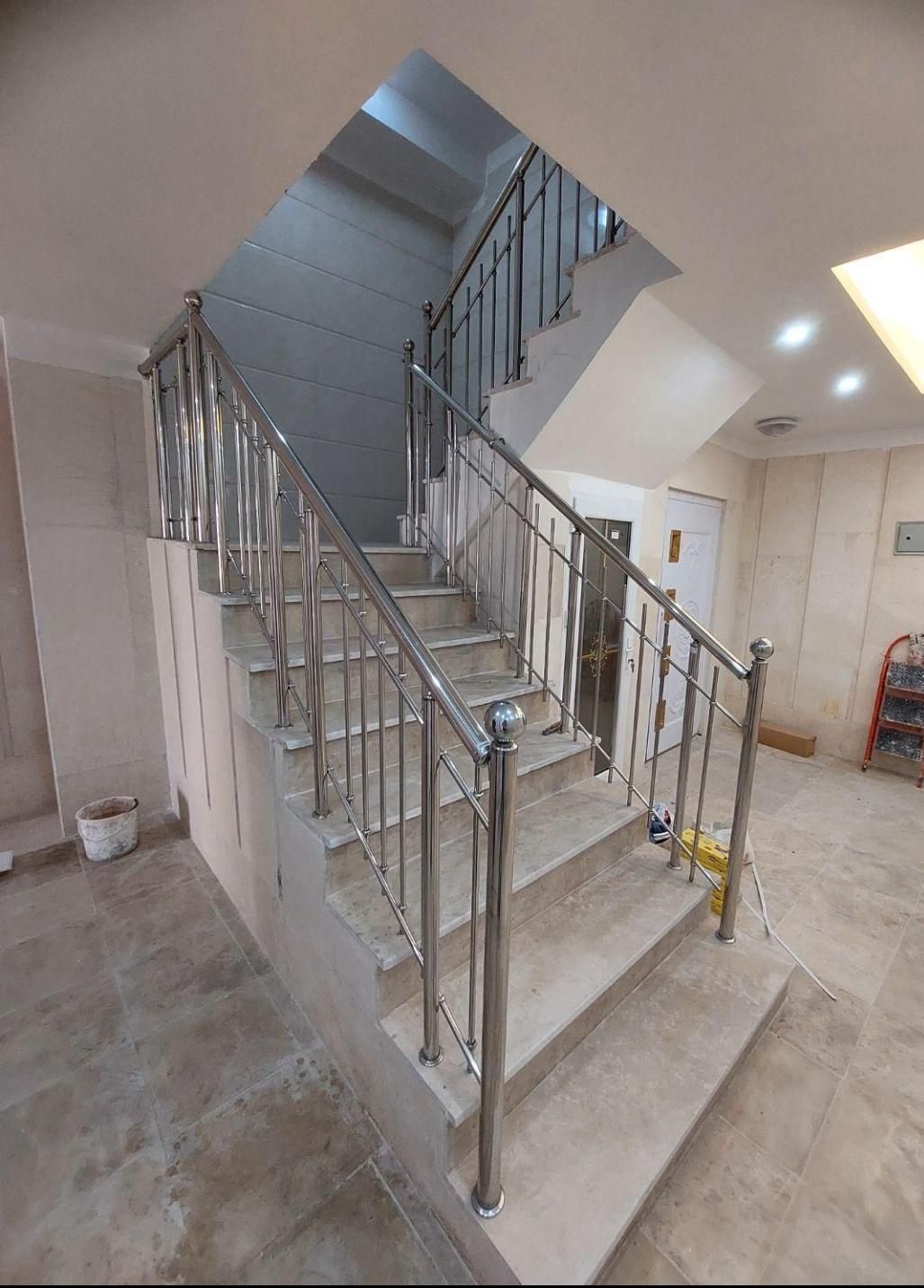 نرده استیل نیکان|خدمات پیشه و مهارت|خرم‌آباد, |دیوار