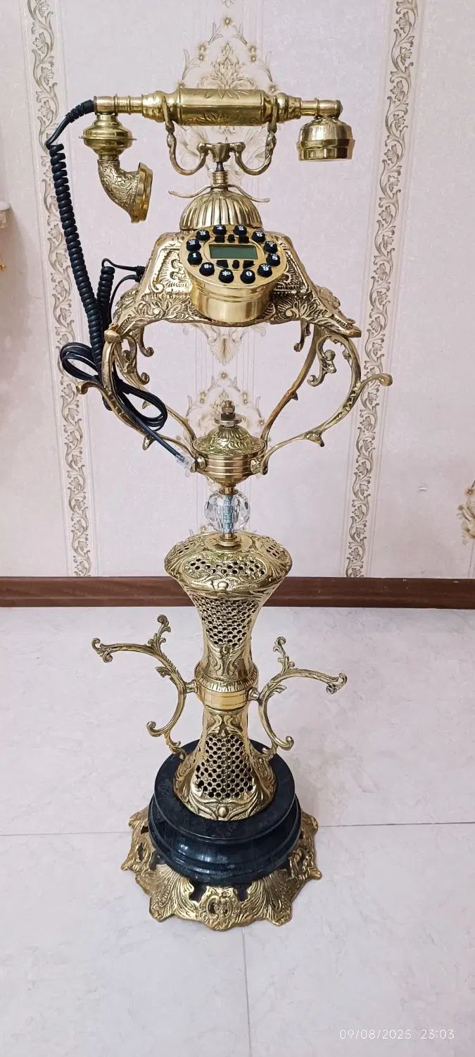 تلفن ایستاده برنجی|صنایع دستی و سایر لوازم تزئینی|تهران, خاک سفید|دیوار