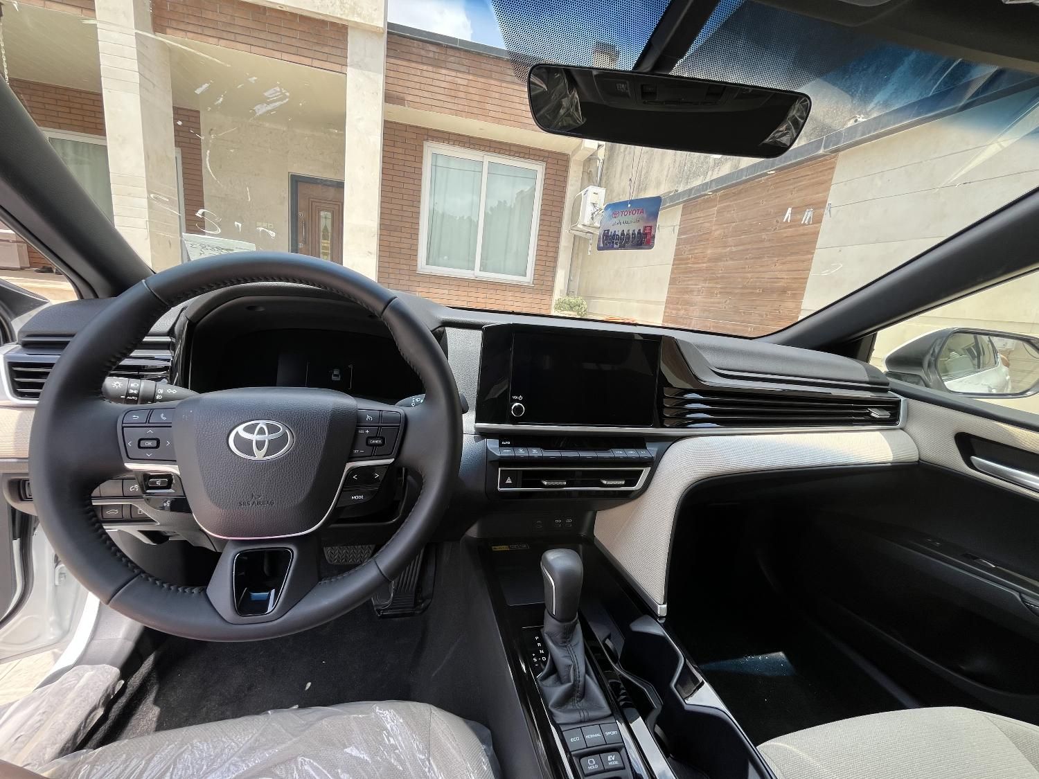 فروش تویوتا کمری ۲۰۲۵ هیبرید ژاپن|خودرو سواری و وانت|تهران, مجیدیه|دیوار