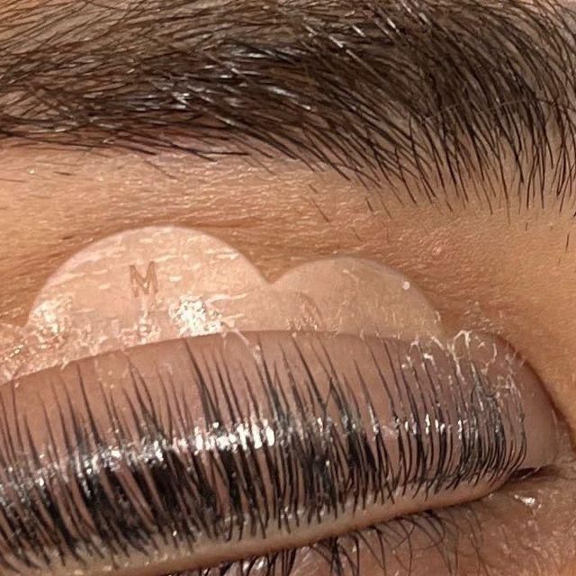 آموزش لیفت مژه و ابرو مخصوص دانش اموزان|خدمات آرایشگری و زیبایی|یزد, |دیوار