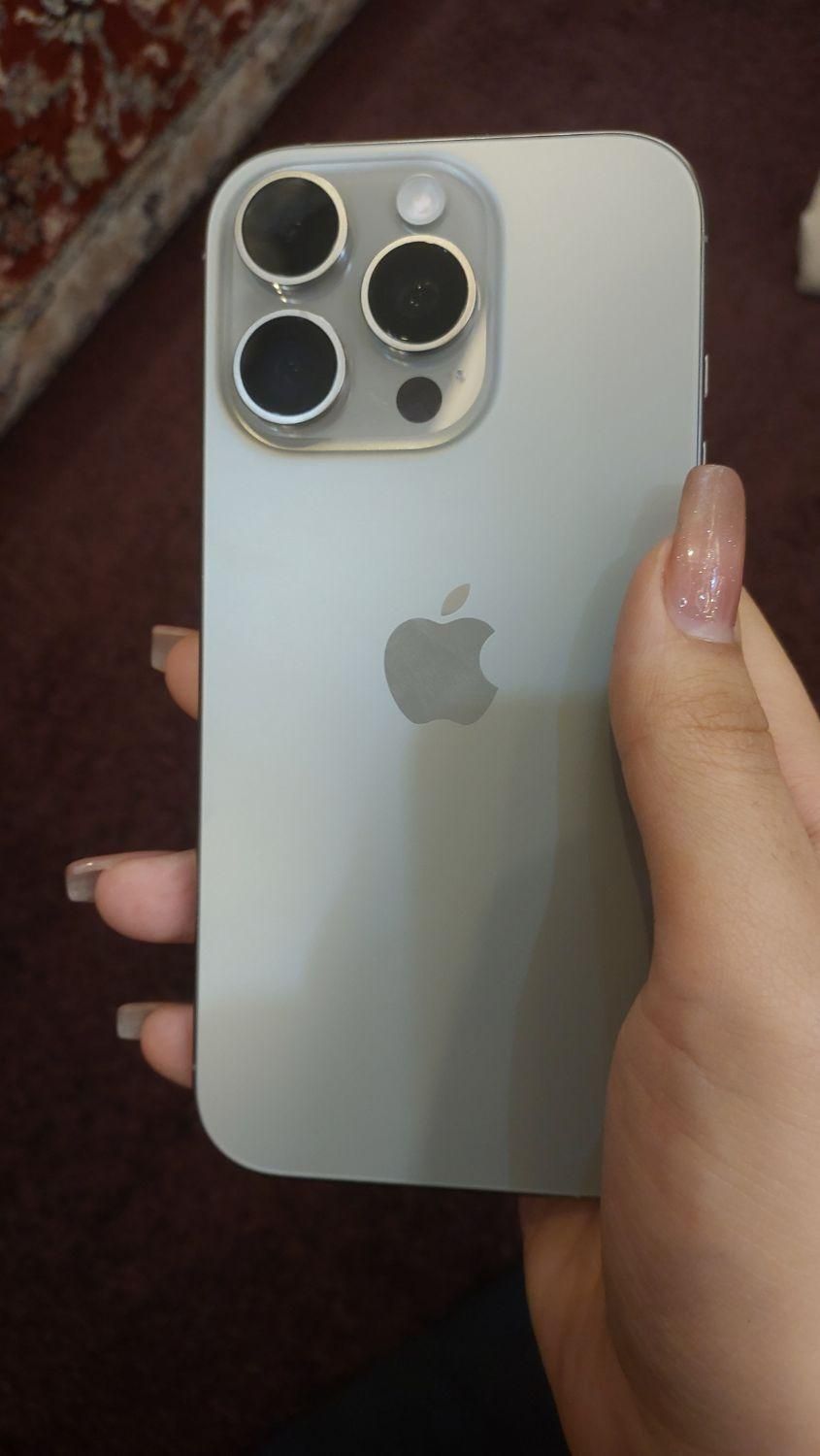 اپل iPhone 16 Pro با حافظهٔ ۲۵۶ گیگابایت|موبایل|رشت, باهنر|دیوار