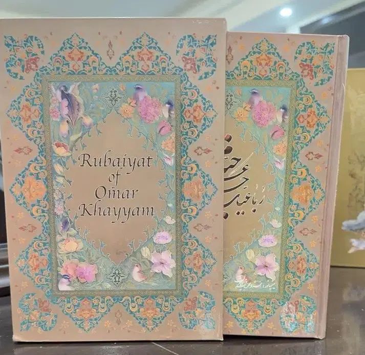 کتاب‌های نفیس سعدی و خیام با نگارگری فرشچیان (نو)|کتاب و مجله ادبی|تهران, دریان‌نو|دیوار