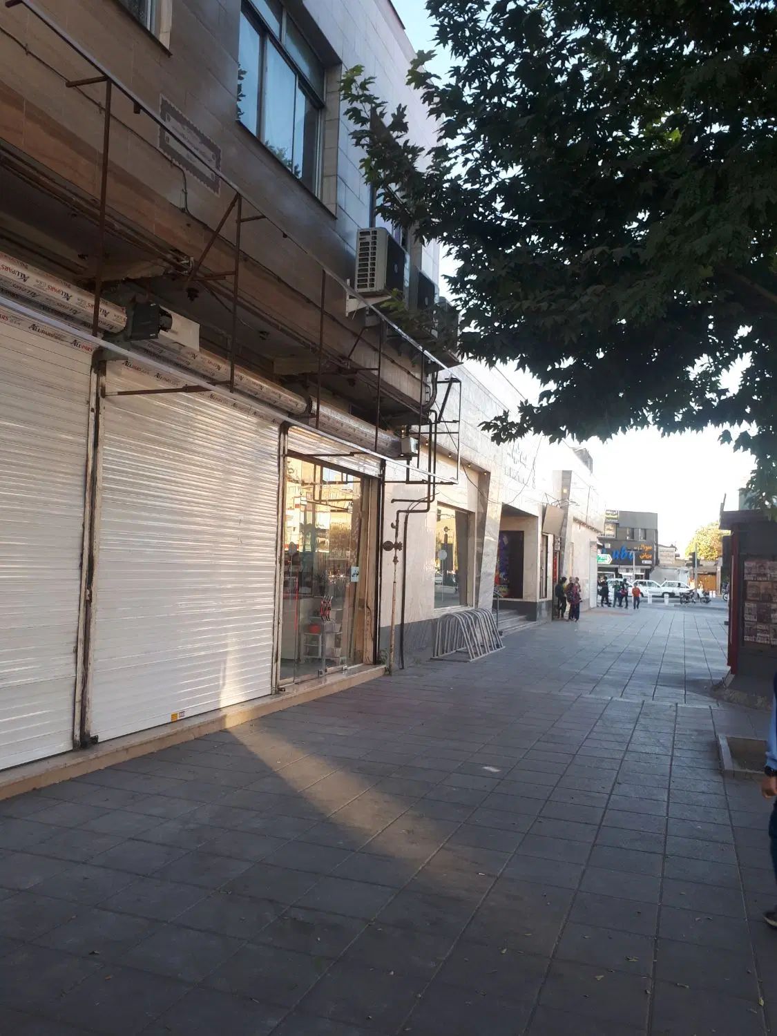 واحداداری مسکونی نبش چهارراه برق بغل مترو مفتح|اجارهٔ دفتر کار، اتاق اداری، مطب|مشهد, سیلو|دیوار