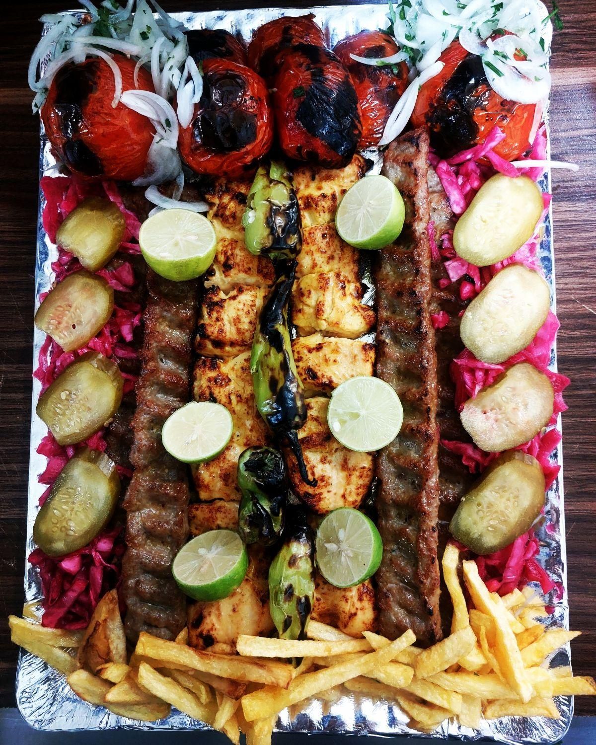 تهیه غذای مجالس ، شرکتی ، ارگانی ، تشریفاتی|خدمات پذیرایی، مراسم|شاهینشهر, سعدی شمالی|دیوار