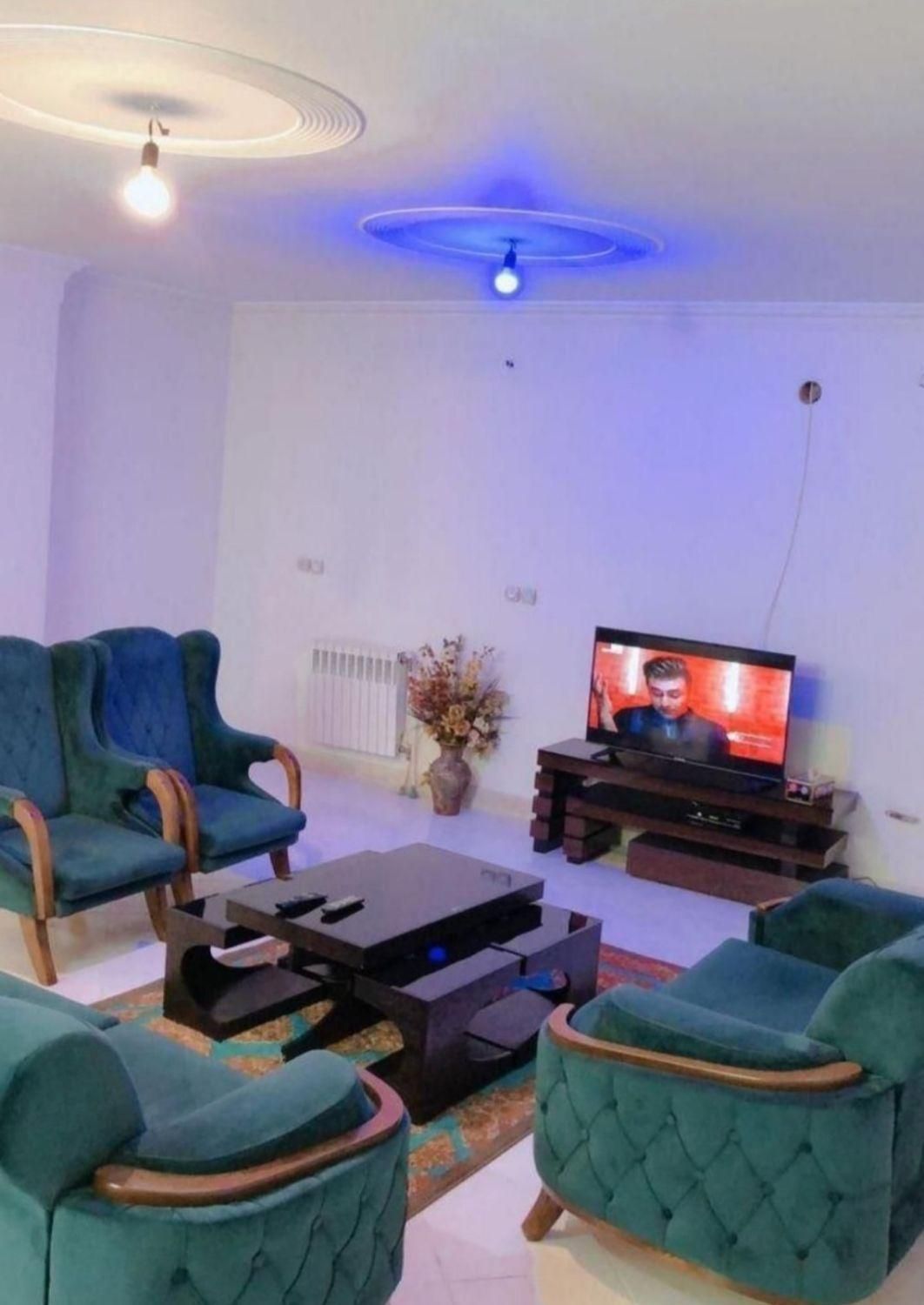 سوئیت منزل مبله دربست پارکینگ دار پاسخگو۲۴|اجارهٔ کوتاه‌مدت آپارتمان و سوئیت|همدان, |دیوار