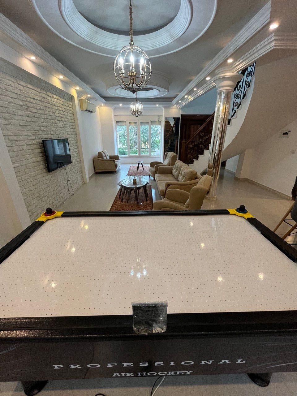 اجاره روزانه ویلا جکوزی دار دو قدمی دریا|اجارهٔ کوتاهمدت ویلا و باغ|کیش, |دیوار