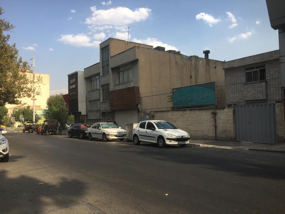 ارژانتین گاندی( ۵۰۰ متربر ۱۲ )جواز ۱۰ طبقه(۱ مالک)|فروش زمین و ملک کلنگی|تهران, گاندی|دیوار