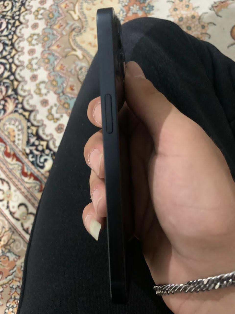 اپل iPhone 13 با حافظهٔ ۱۲۸ گیگابایت|موبایل|فردیس, |دیوار