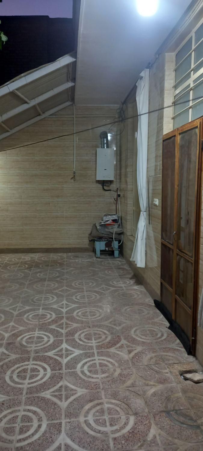 منزل فروشی در آرامگاه سعدی|فروش خانه و ویلا|شیراز, پارک کوهستانی بوستان|دیوار