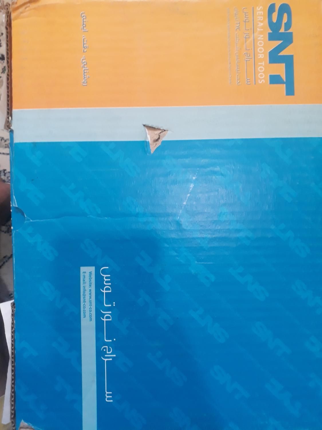 چراغ خطر عقب ال ۹۰ پارس تندر چپ|قطعات یدکی و لوازم جانبی|اصفهان, رکن الدوله شرقی|دیوار