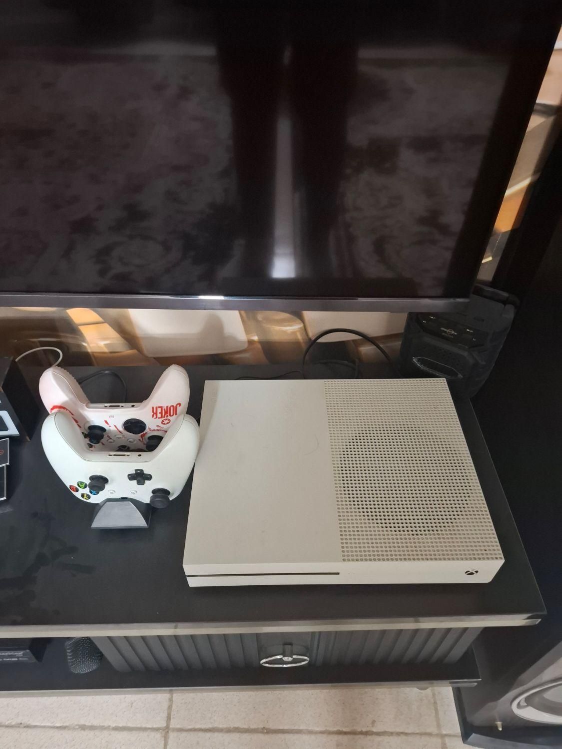 Xbox one s 1tb|کنسول، بازی ویدئویی و آنلاین|ورامین, |دیوار