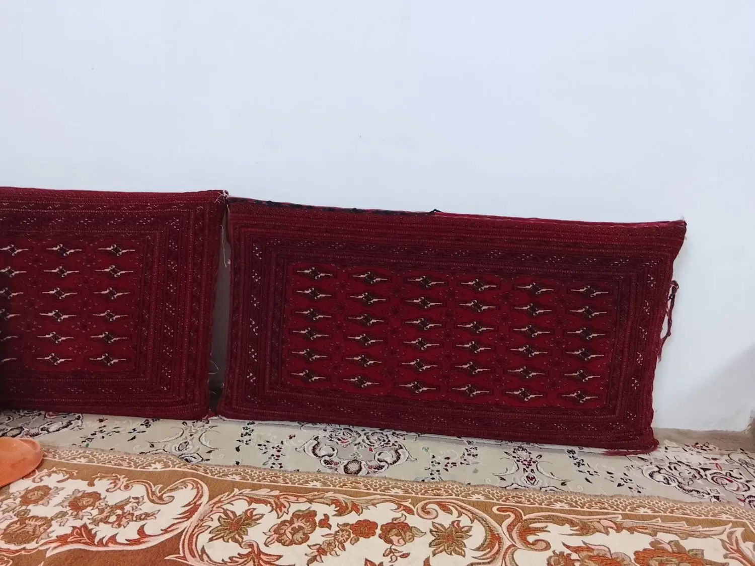 یک  جفت پشتی دستباف ترکمن|پشتی|مشهد, عبادی|دیوار