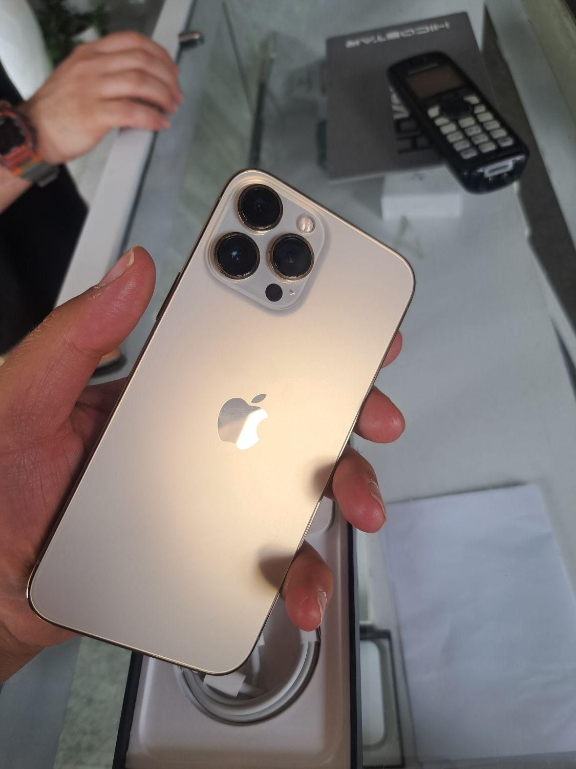اپل iPhone 13 Pro Max|موبایل|اراک, |دیوار