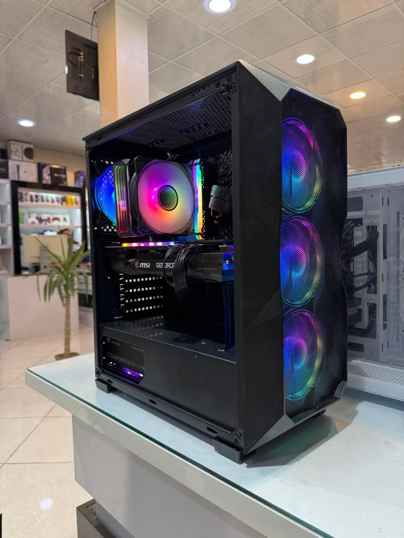 اسمبل قطعات شما بصورت حرفه ای|رایانه رومیزی|ساوه, |دیوار