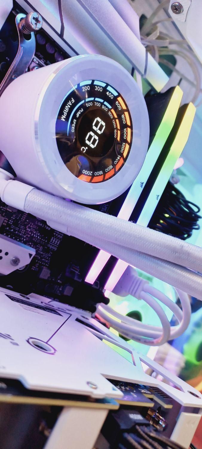 کیس و سیستم گیمینگ و رندرینگ و مهندسی|رایانه رومیزی|کرج, اصفهانی‌ها|دیوار