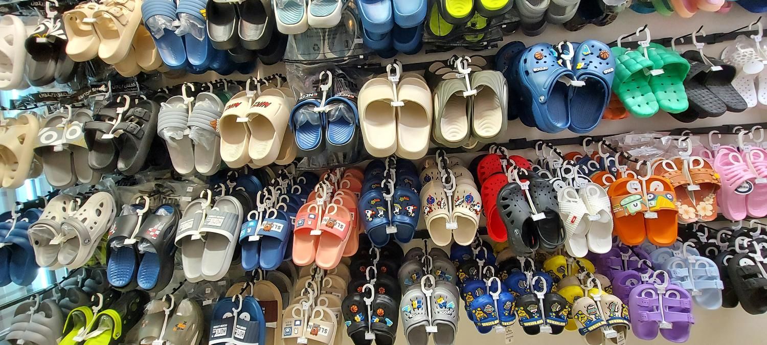 دمپایی و صندل در مجتمع تجاری ایرانیان. واحد F33|کیف، کفش، کمربند|شیراز, شهرک ایثار|دیوار