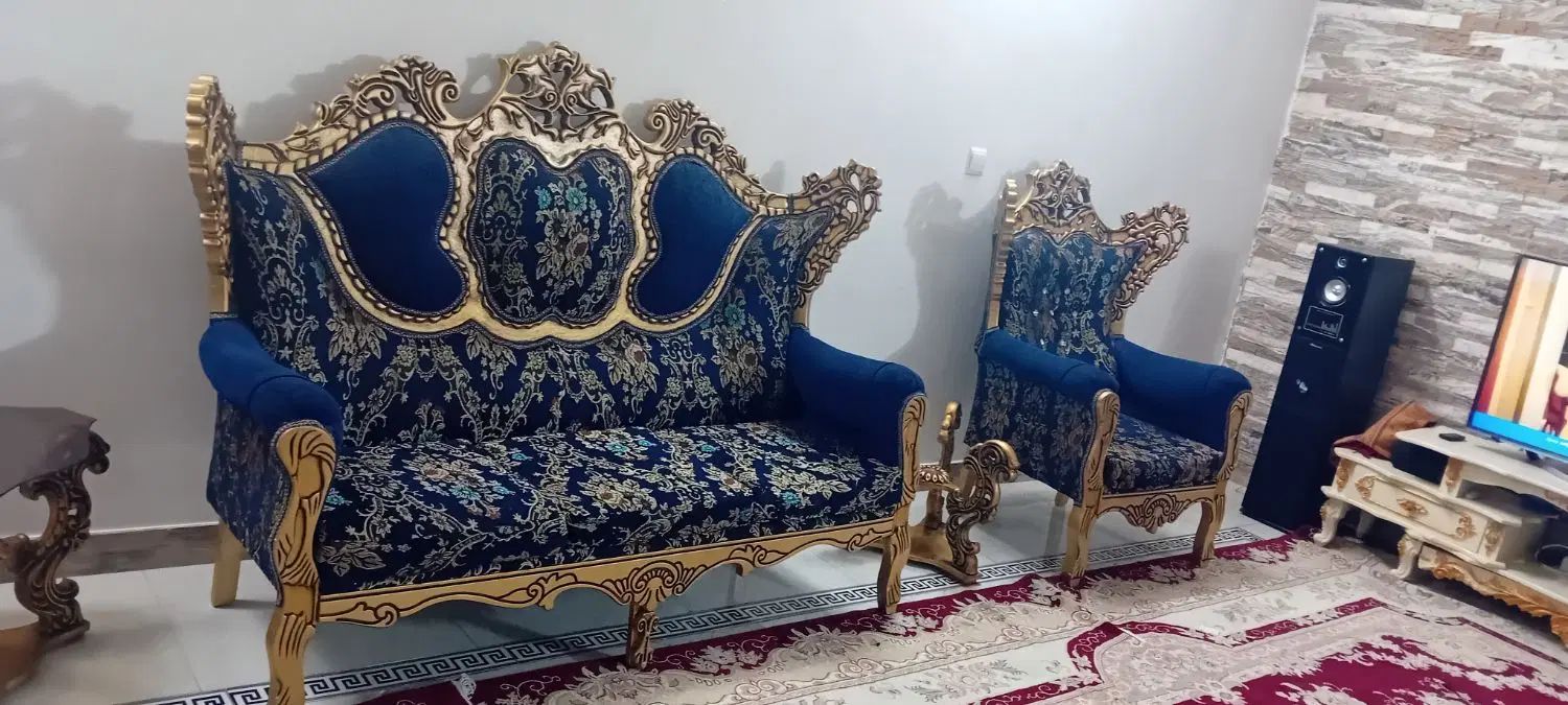 مبلمان ۹ نفره سلطنتی با میز ناهار خوری ۸ نفره|مبلمان خانگی و میز عسلی|ورامین, ورامین|دیوار