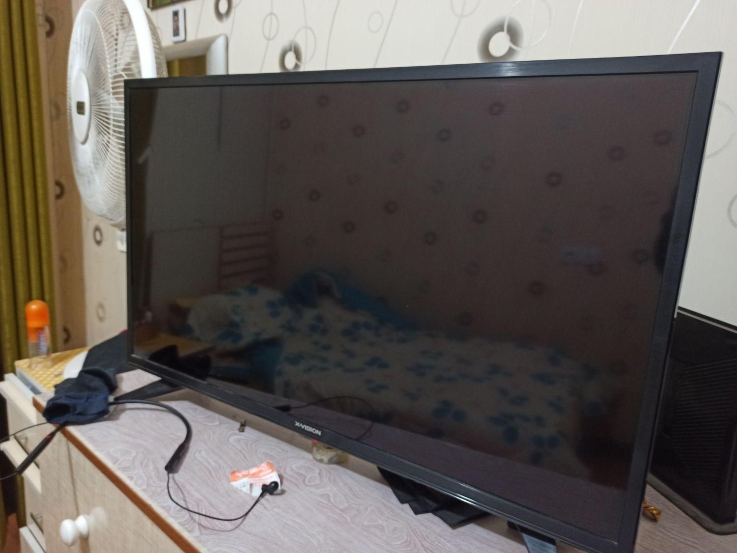 32 super led ایکسویژن در حد نو|تلویزیون و پروژکتور|کرج, باغستان|دیوار