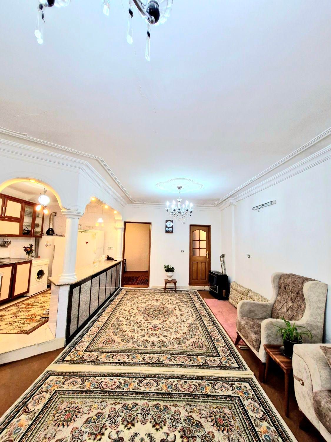 اجاره روزانه ، تمیز ،مرکز شهر|اجارهٔ کوتاه‌مدت آپارتمان و سوئیت|خوی, |دیوار