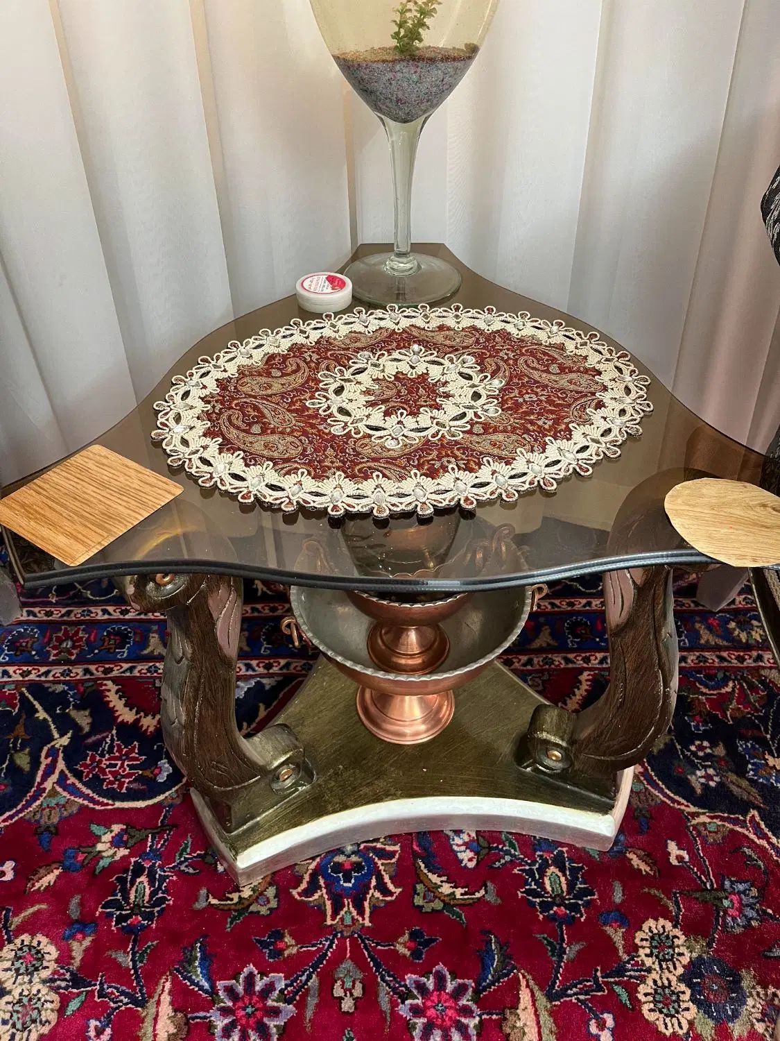 مبل سلطنتی رنگ نقره‌ای چوب راش ۷ نفره (۲ میزبان)|مبلمان خانگی و میز عسلی|سمنان, |دیوار