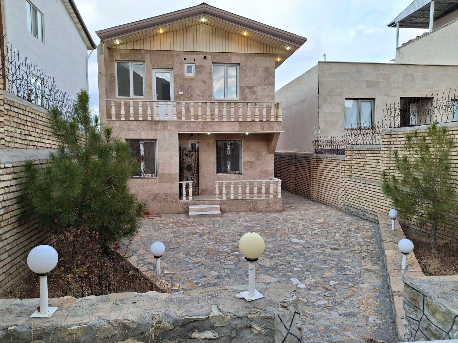 ویلایی دو طبقه مستقل کلید نخورده در تفرش|فروش خانه و ویلا|تفرش, |دیوار