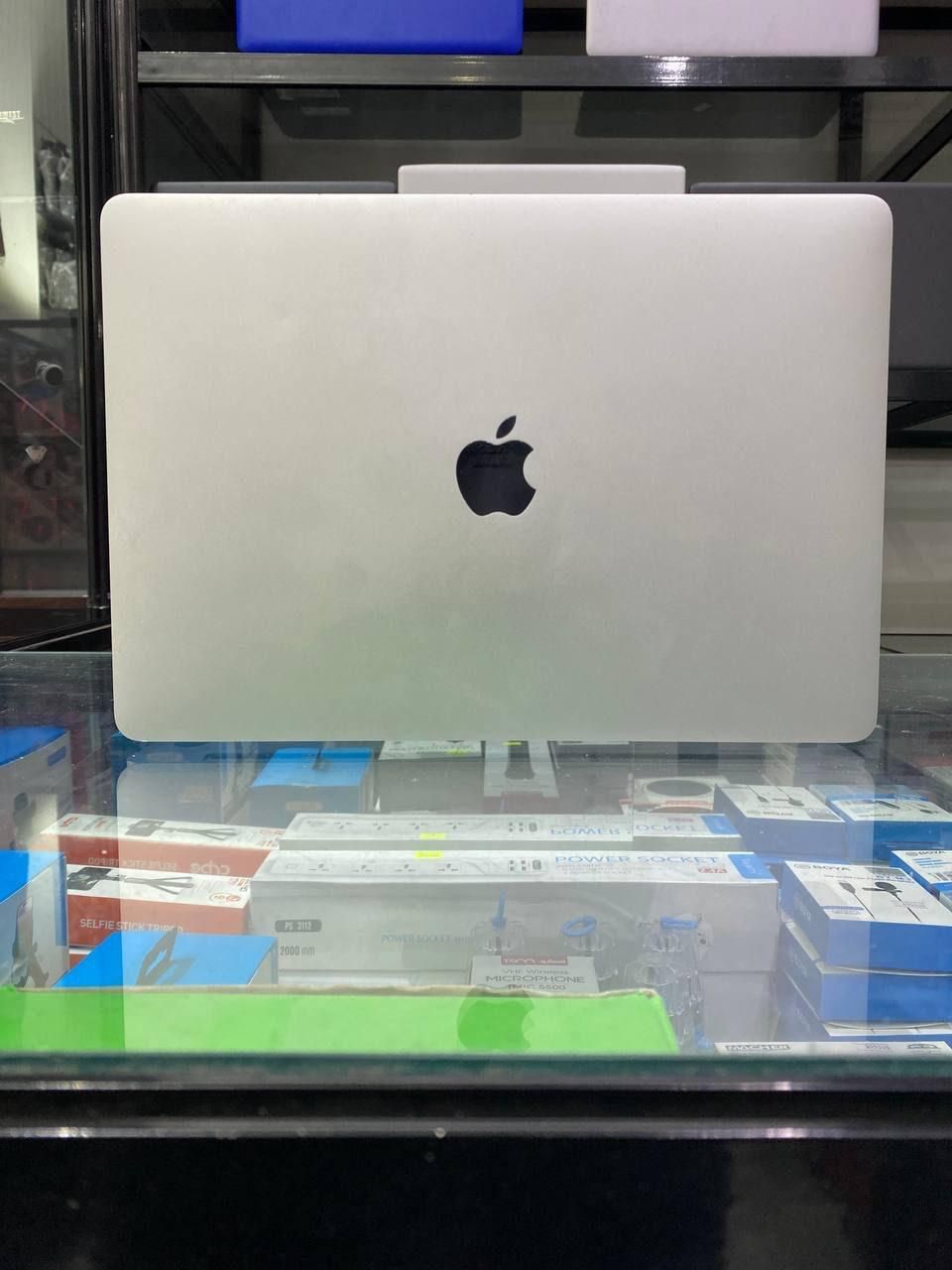 مک بوک ایر ۲۰۲۰ MACBOOK AIR|رایانه همراه|کرمان, |دیوار