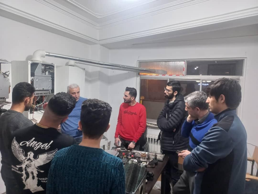 آموزش تعمیرات پکیج، برد یخچال و جارو ، کولر گازی|خدمات آموزشی|تبریز, |دیوار