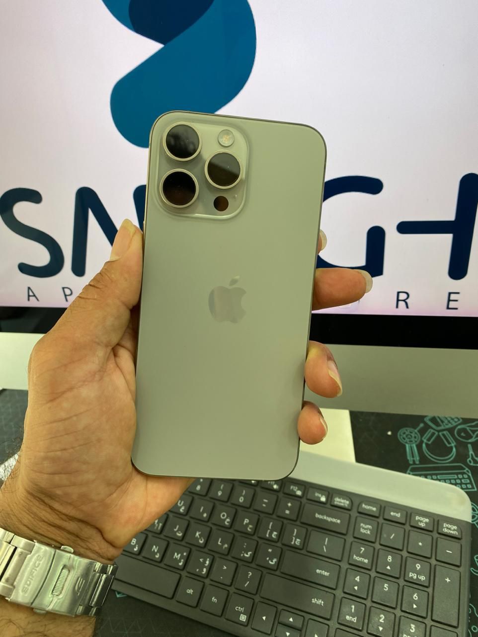 اپل iPhone 15 Pro Max با حافظهٔ ۲۵۶ گیگابایت|موبایل|بوشهر, |دیوار