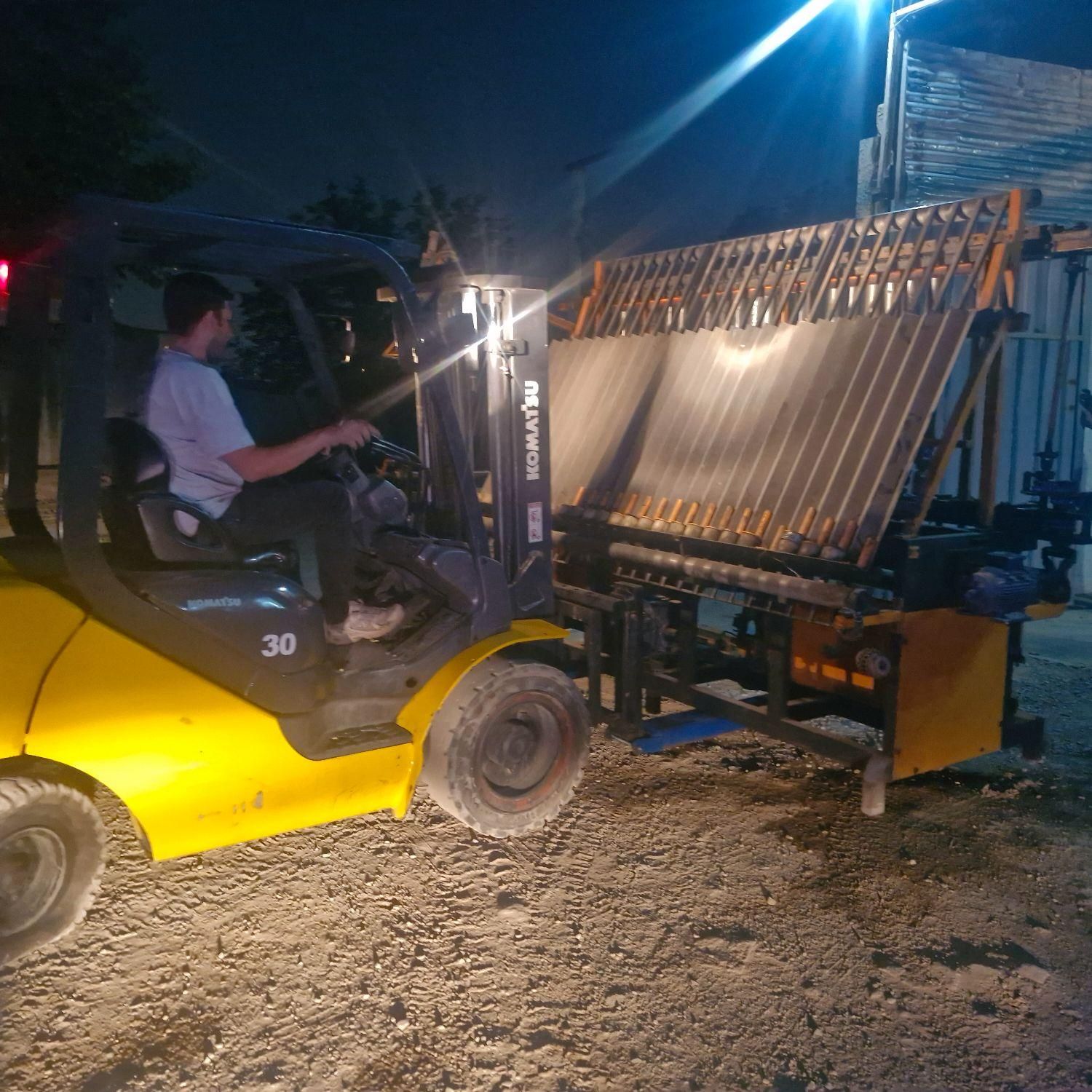 اجاره لیفتراک   جک پالت    جرثقیل 3تن تا 18 تن|خدمات حمل و نقل|تهران, تهرانسر شرقی|دیوار