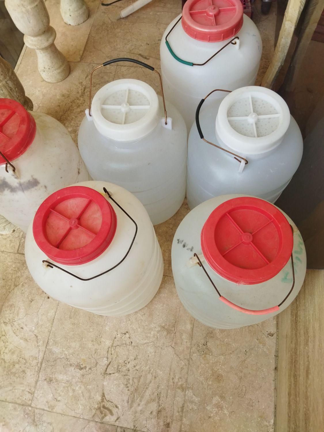 تعدادی بانکه سه خط بزرگ نو فروش فوری|ظروف نگهدارنده، پلاستیکی، یکبارمصرف|ورامین, ورامین|دیوار