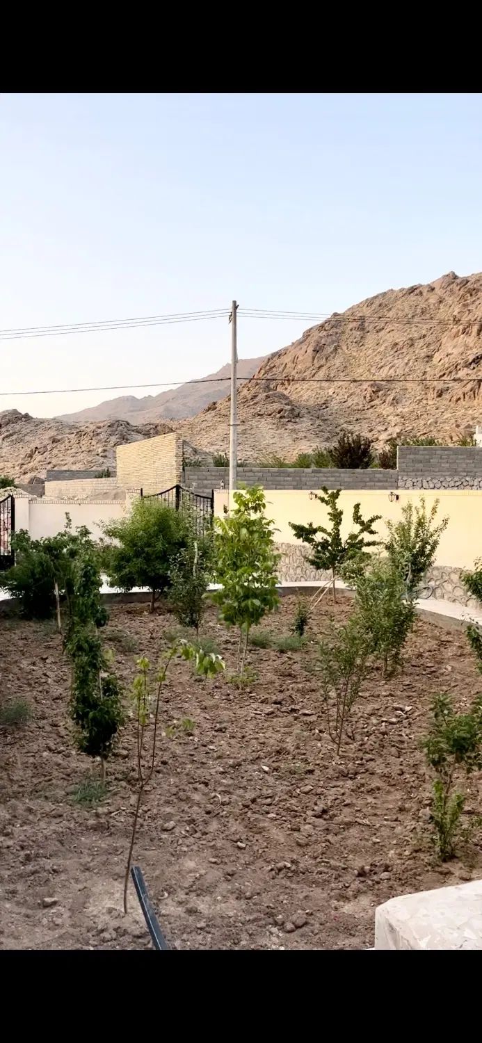 خانه باغ شیک۵۰۰متری بادرختان فراوان و آب قنات جاری|فروش خانه و ویلا|تفت, |دیوار