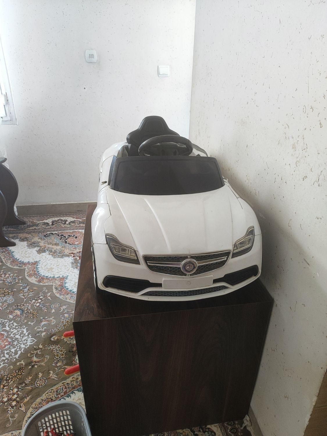 ماشین شارژی مدل بنز|اسباب‌بازی بچه|پاکدشت, |دیوار