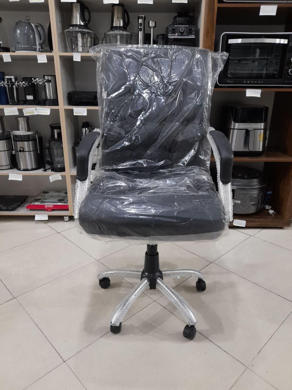 صندلی چرخدار  ۴۰۱۸ برند سیترال * اثاث مارکت|مبلمان اداری|سیرجان, |دیوار