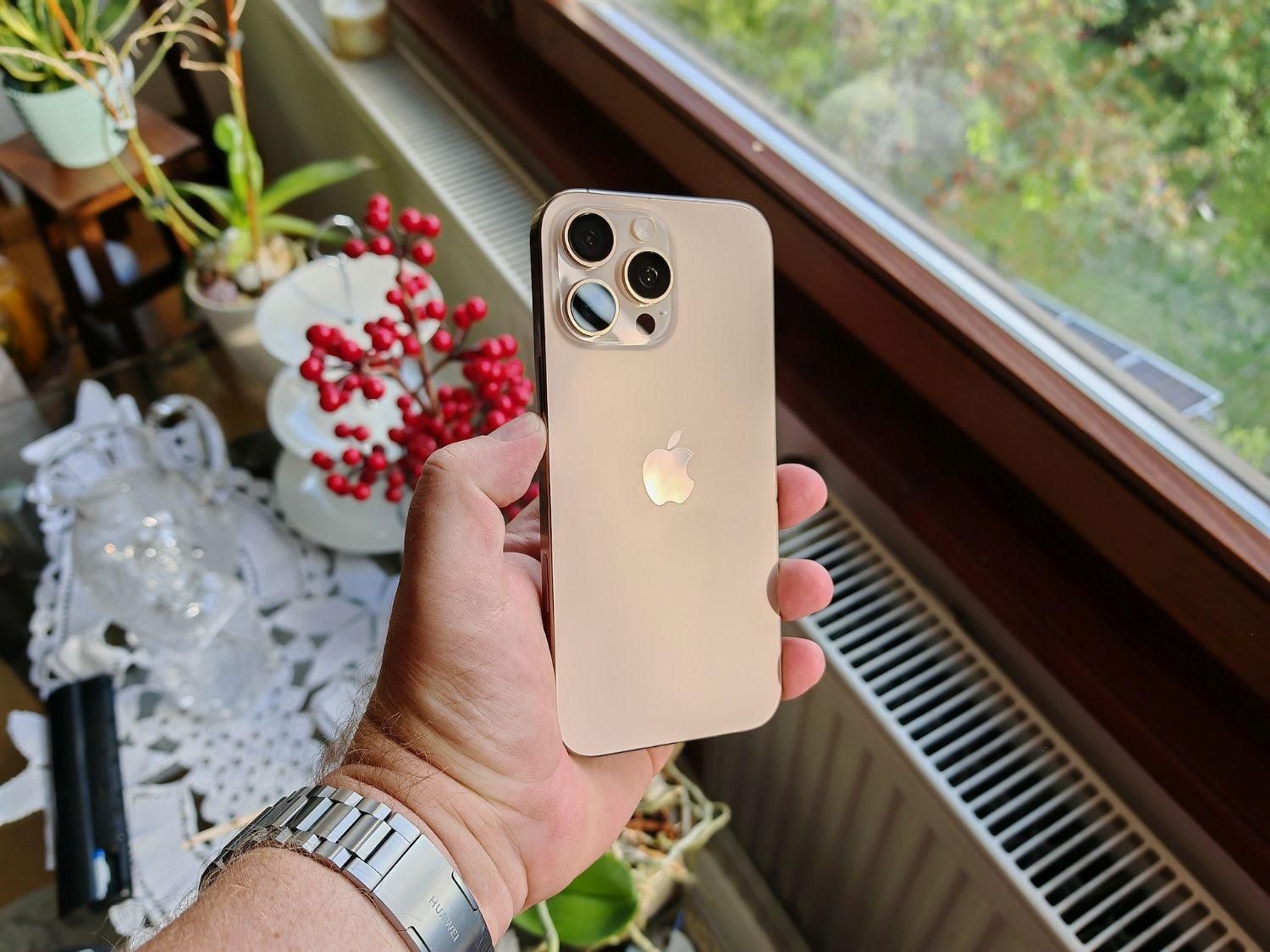 اپل iPhone 16 Pro با حافظهٔ ۵۱۲ گیگابایت آکبند|موبایل|مشهد, آزادشهر|دیوار