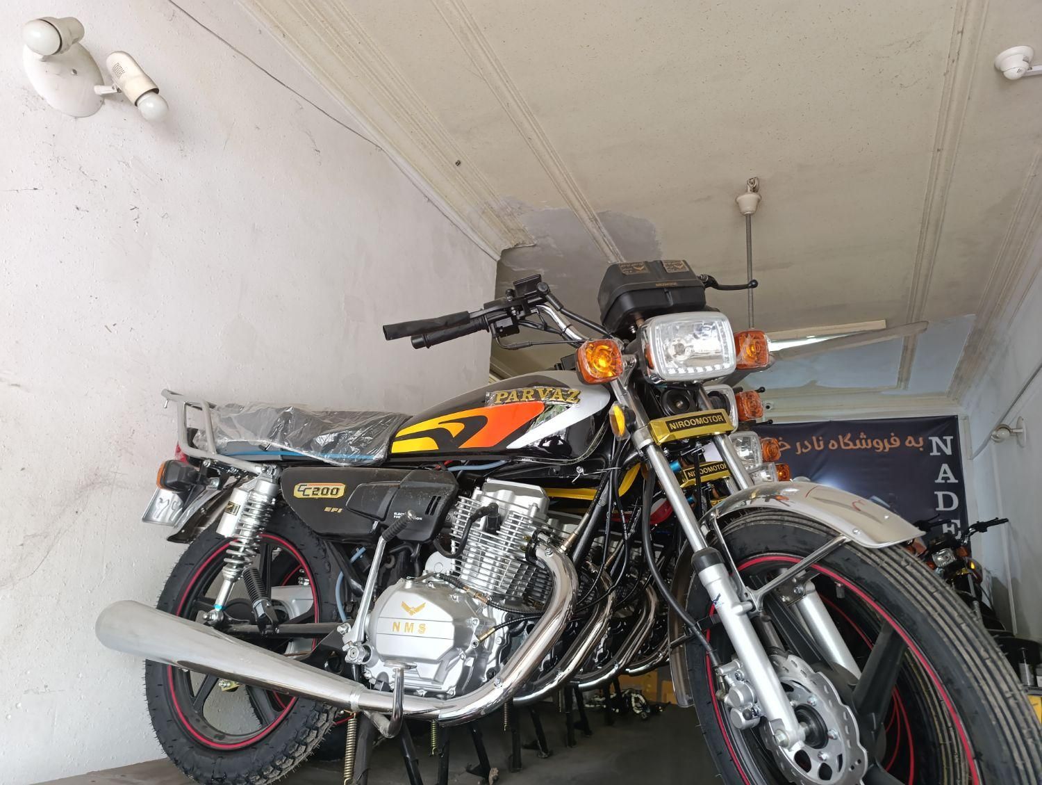 پرواز 200...مدل 404 معاوضه با کارکرده|موتورسیکلت|مشهد, طبرسی شمالی|دیوار