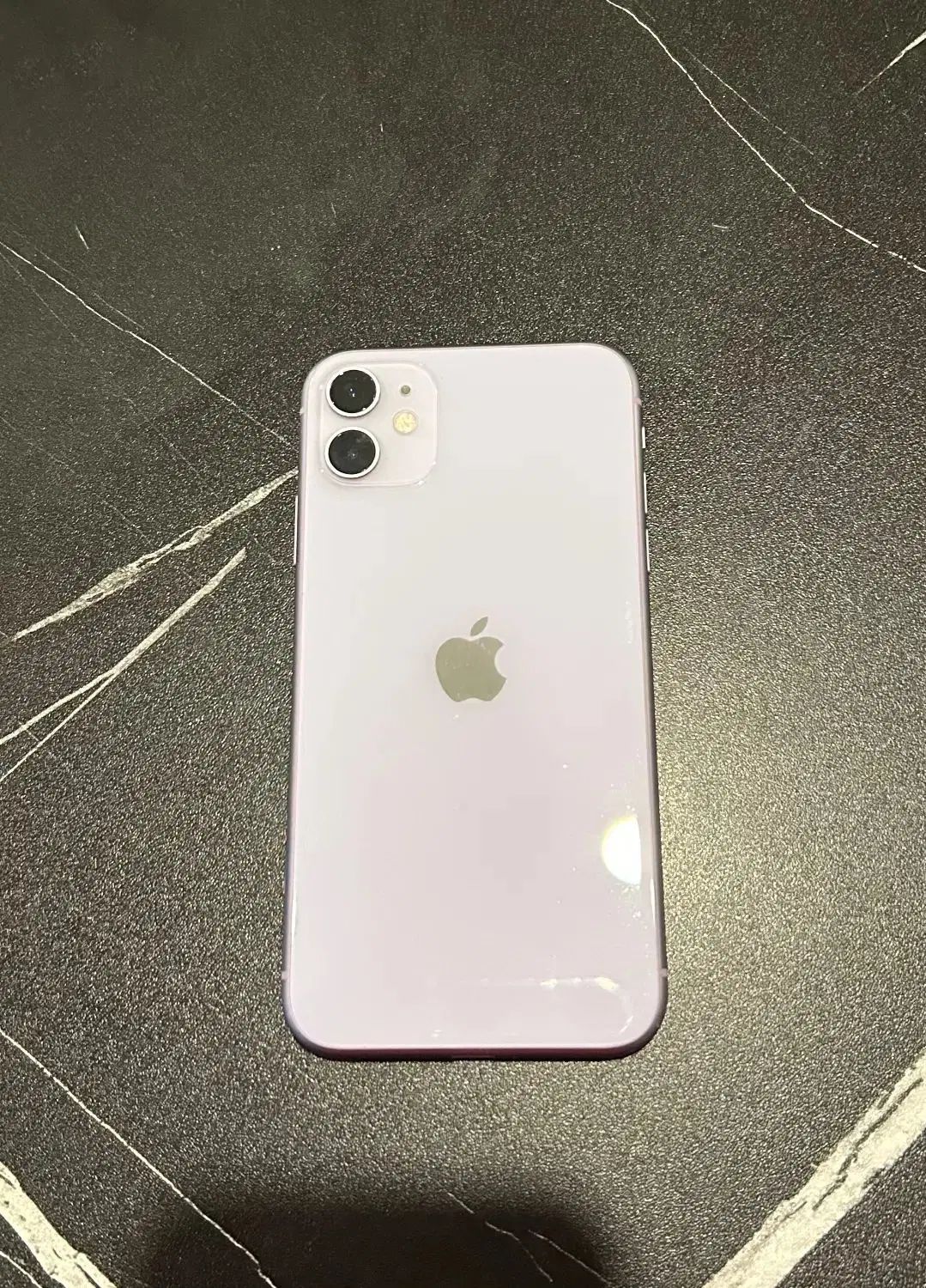 اپل iPhone 11 با حافظهٔ ۶۴ گیگابایت|موبایل|همدان, |دیوار