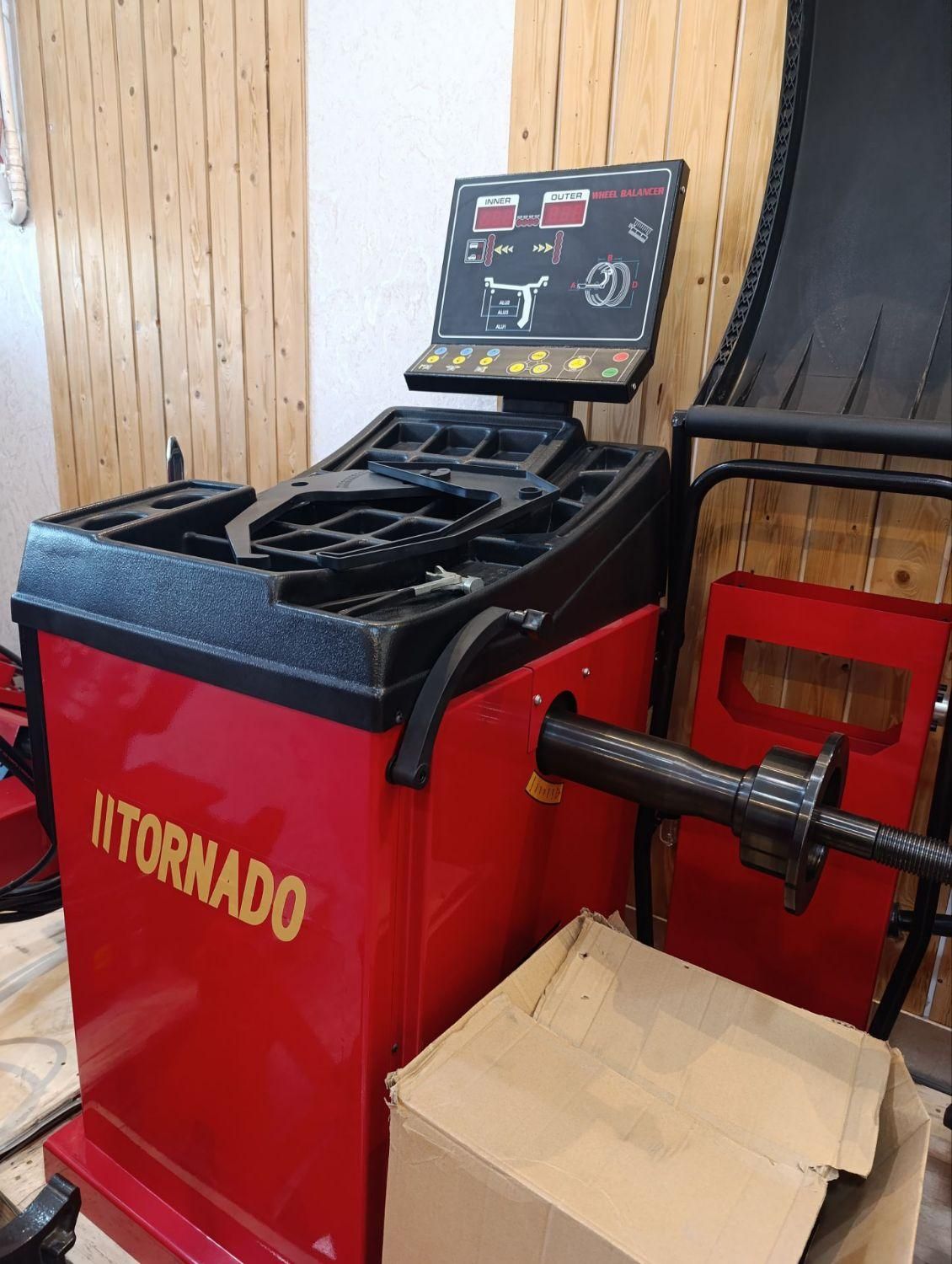 دستگاه بالانس پارسیان، تورنادو ، والتز (چینی)|ماشین‌آلات صنعتی|مشهد, شهرک بهارستان|دیوار