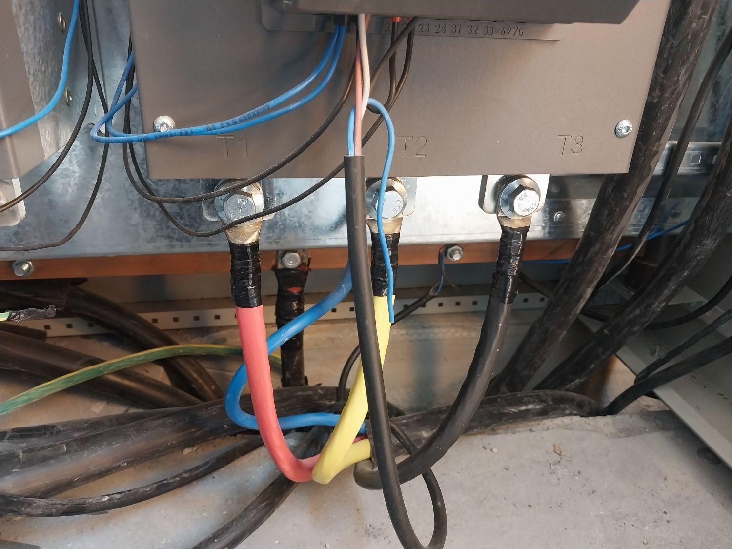 برق کشی ساختمان|خدمات پیشه و مهارت|قشم, |دیوار