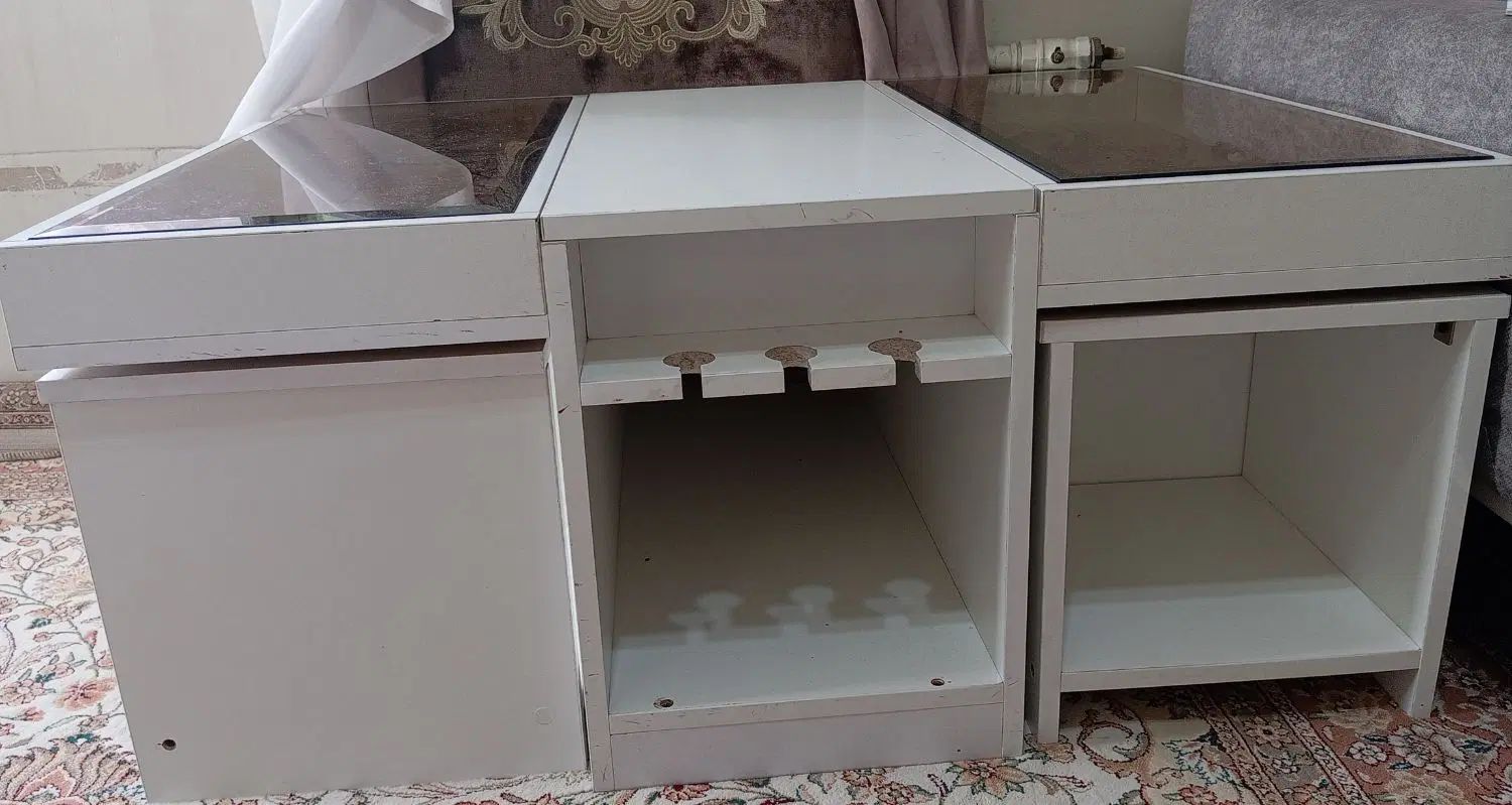 مبل پنج نفره همراه با جلو مبلی و میز عسلی|مبلمان خانگی و میز عسلی|صفادشت, |دیوار