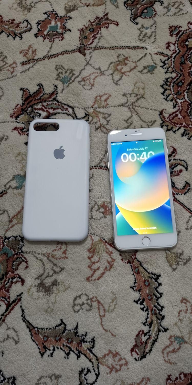 اپل iPhone 8 Plus با حافظهٔ ۶۴ گیگابایت|موبایل|تهران, ایران|دیوار