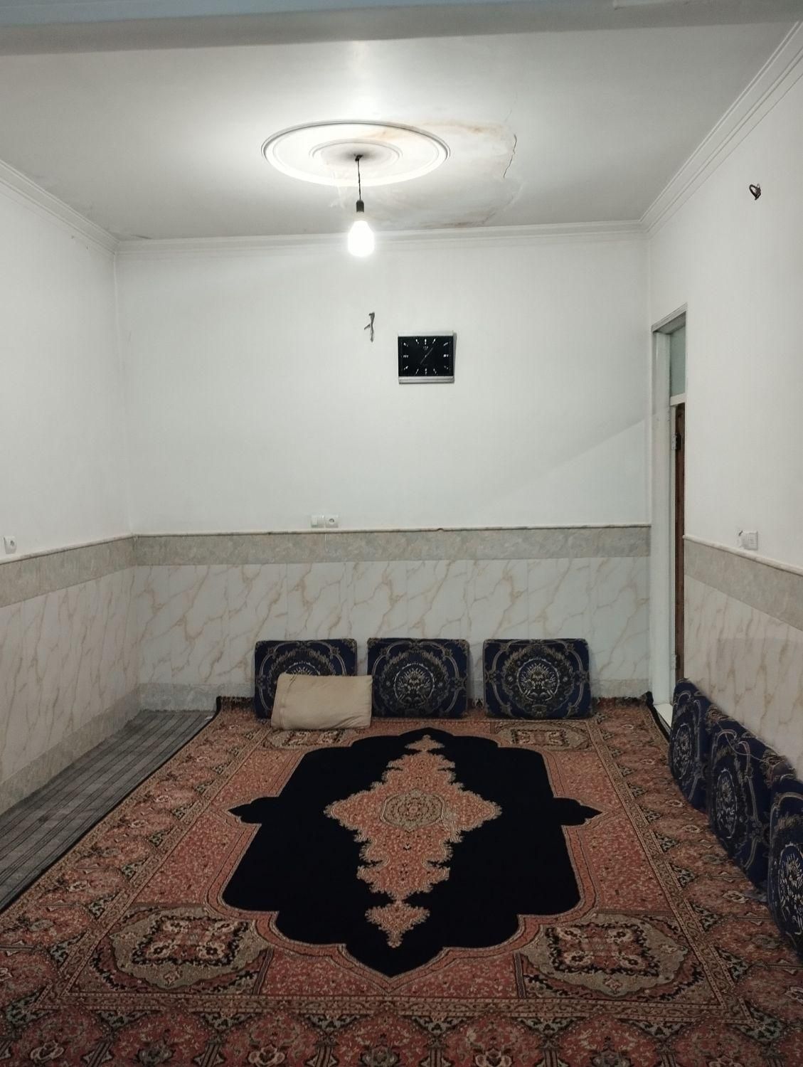 خانه مسکونی 72متری سندشش دانگ تک برگ|فروش خانه و ویلا|قم, زند آباد|دیوار