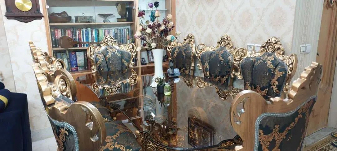 فروش میز نهار خوری و میز پذیرایی و دو عدد گل میز|مبلمان خانگی و میز عسلی|اصفهان, گلزار|دیوار