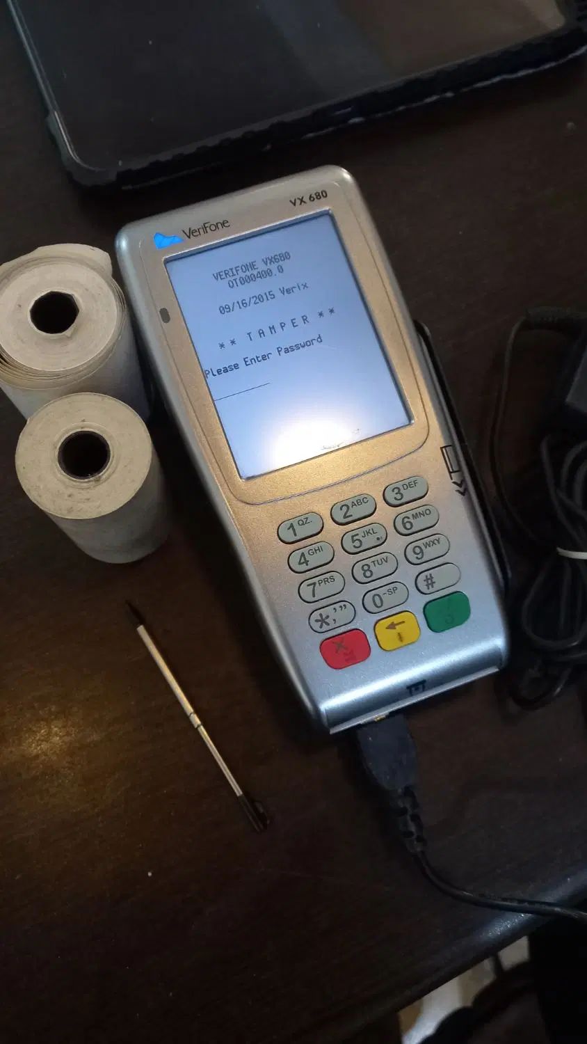 دستگاه پز کارت خوان Verifone vx680|فروشگاه و مغازه|تهران, شهران شمالی|دیوار