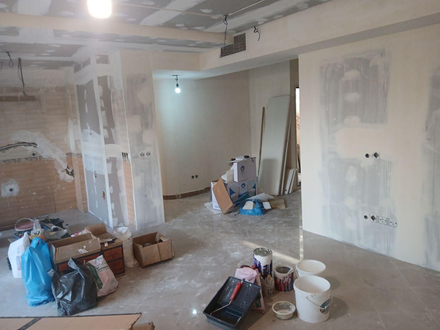 نقاشی ساختمان  بتونه ورنک آمیزی کناف.تهران وحومه|خدمات پیشه و مهارت|تهران, دریاچه شهدای خلیج فارس|دیوار