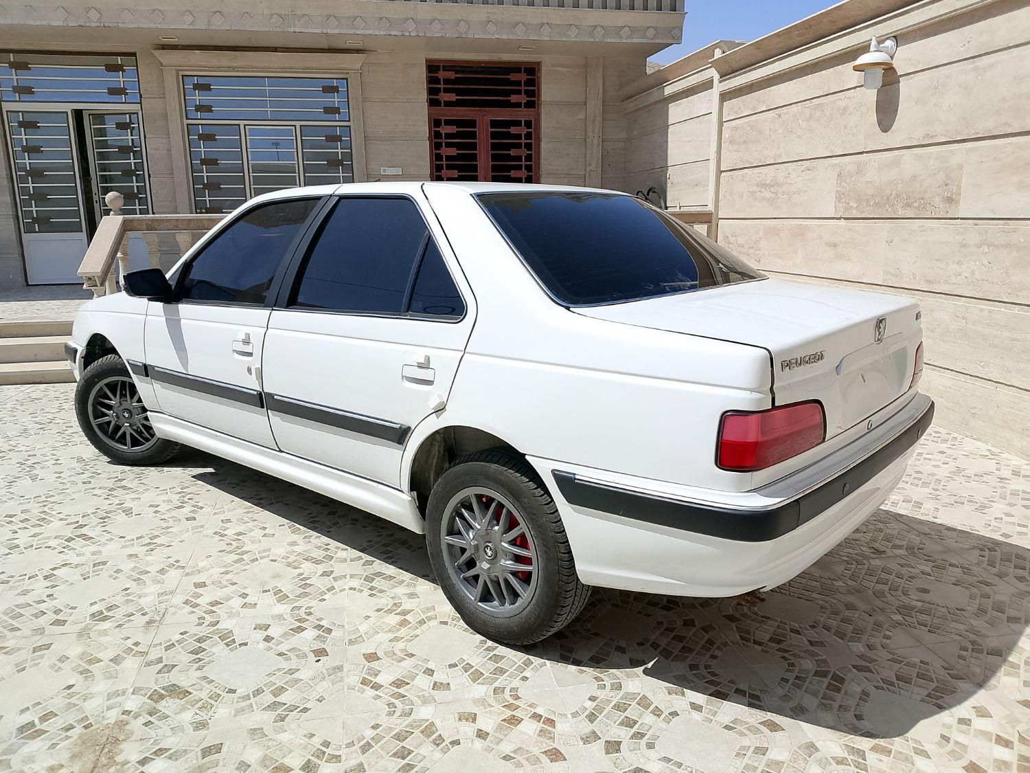 پارس سفید ۱۴۰۱|خودرو سواری و وانت|بندرعباس, |دیوار