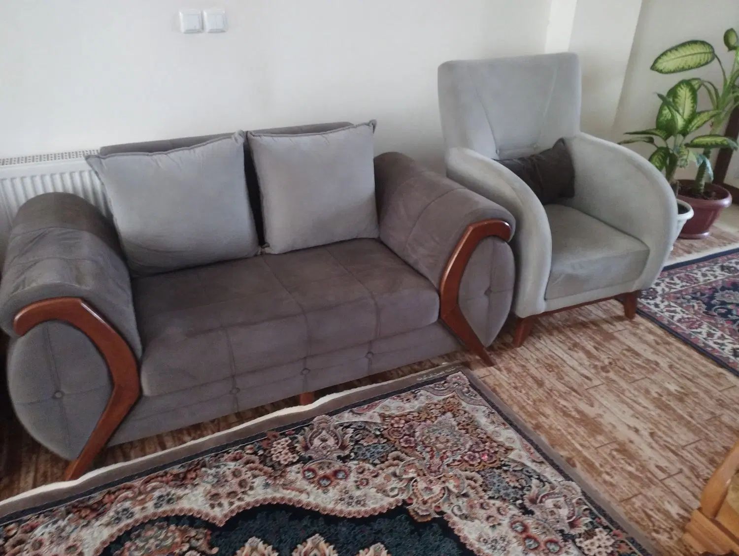 مبل راحتی|مبلمان خانگی و میز عسلی|اصفهان, شهرک مهدیه|دیوار