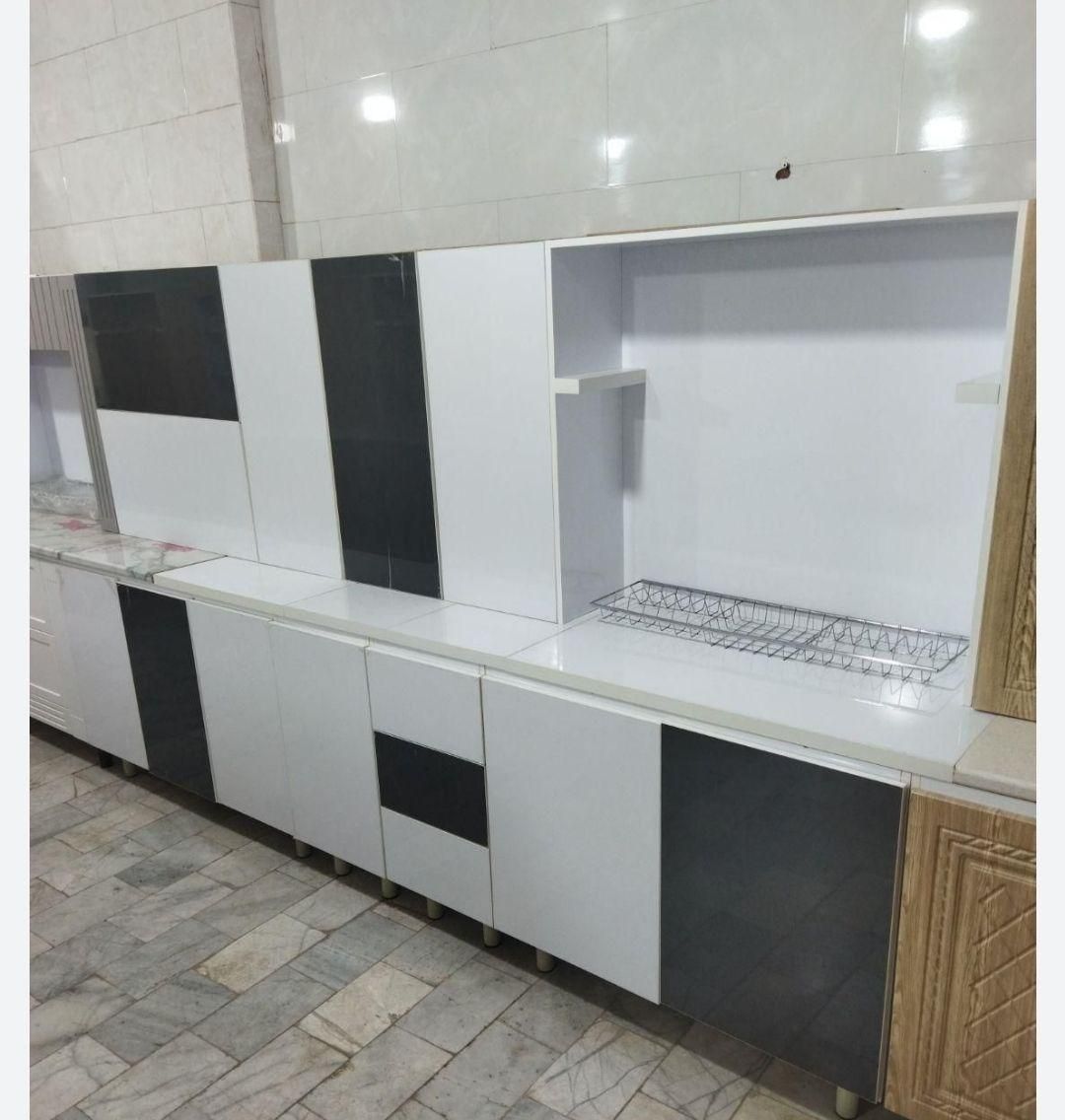 کابینت به همراه صفحه تاپس و دستگیره کامل|مصالح و تجهیزات ساختمان|رشت, جانبازان|دیوار