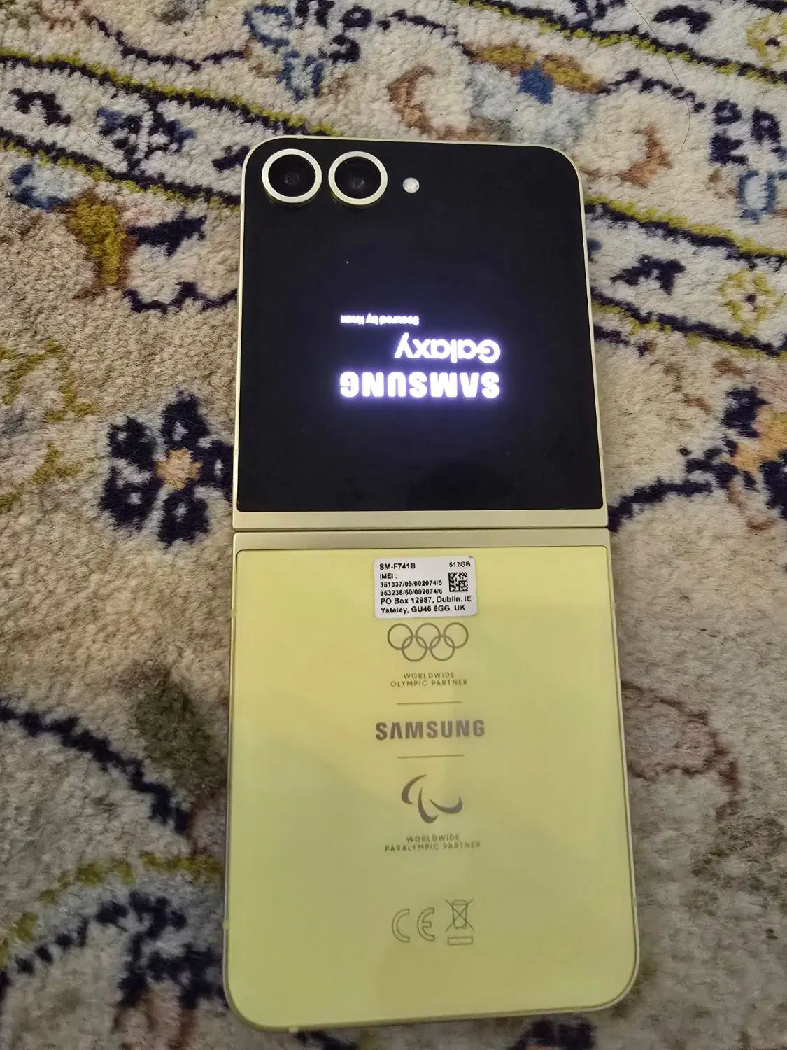 Galaxy Z flip 6 gold edition المپیک ۵۱۲|موبایل|تهران, پاسداران|دیوار